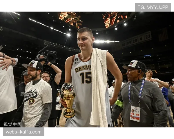 热火动态区域防守成功孤立约基奇与穆雷双人组